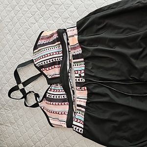 #285 Ladies Large Swim short and top